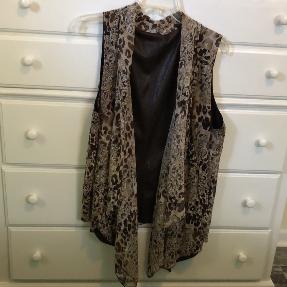 Reversible vest - Picture 2 of 6
